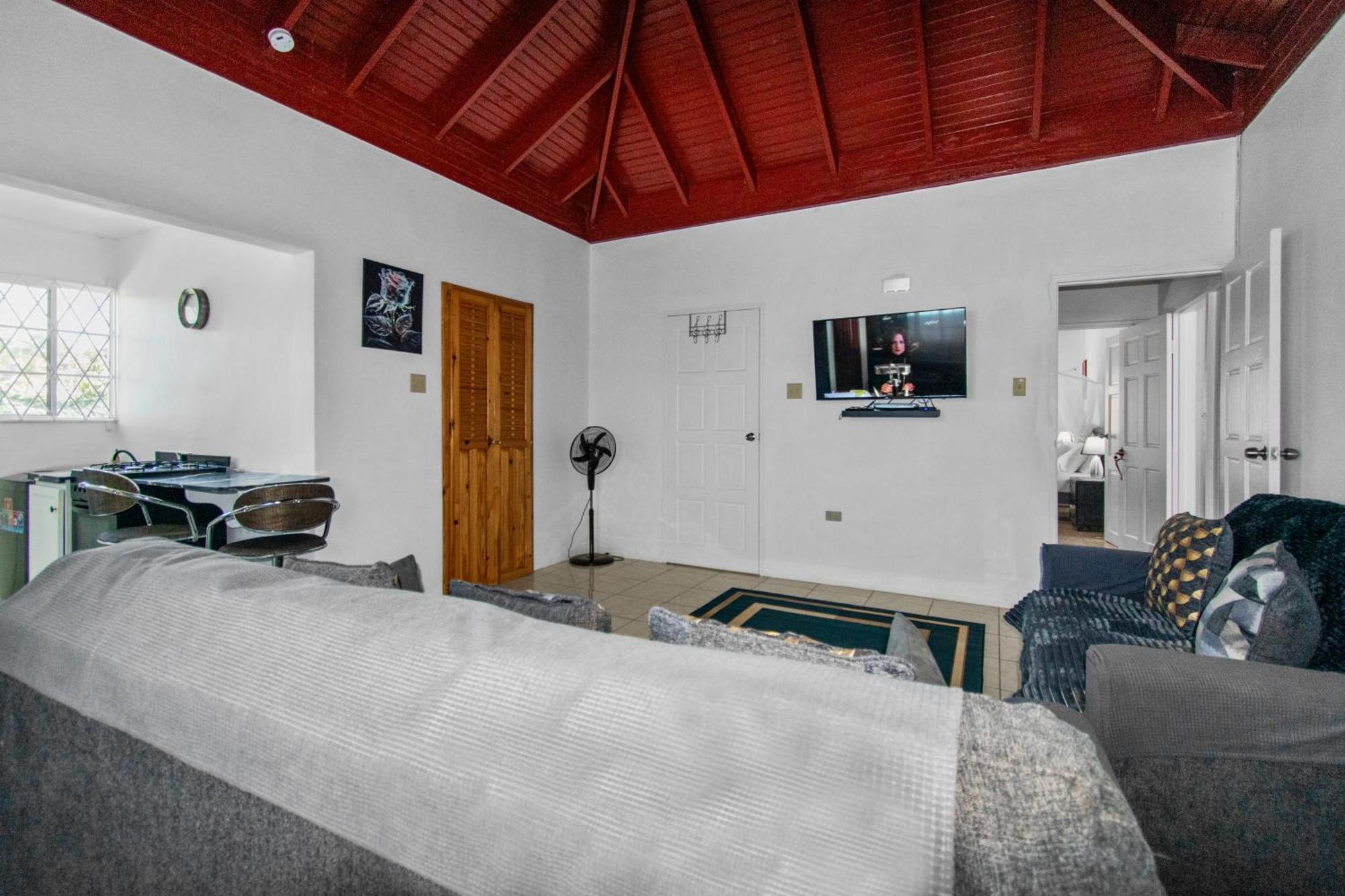 Apartamento Harriott Heights Mandeville Exterior foto